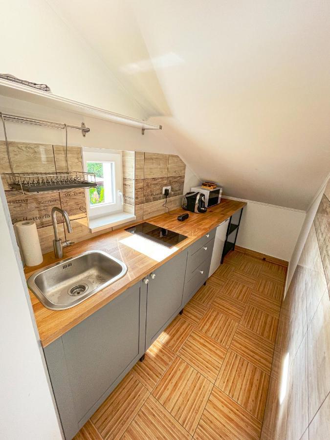 Pine&Chill2 Apartments Balatonalmádi Esterno foto